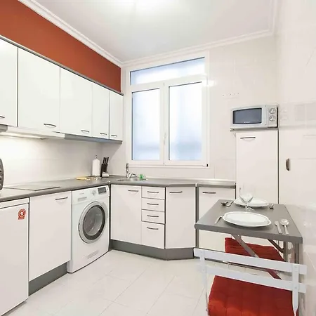 The Rentals Collection | City Centre سان سيباستيان